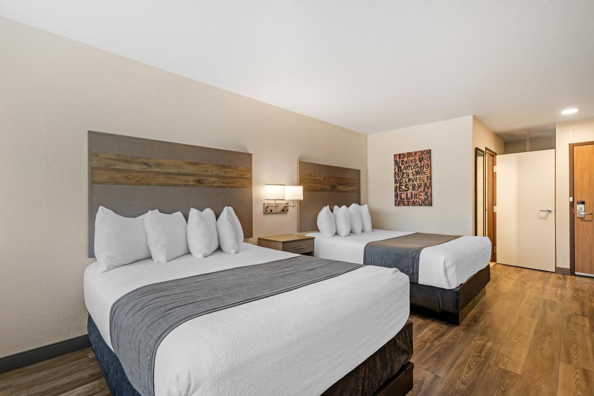 Best Western Plus Executive Residency Waterloo & Cedar Falls Екстер'єр фото